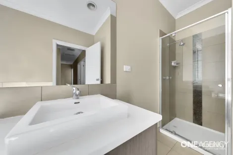 Property photo of 19 Craig Close Truganina VIC 3029