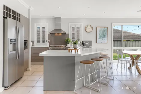 Property photo of 4 Connaught Circuit Kellyville NSW 2155