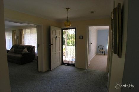 Property photo of 11 Benelong Place Orange NSW 2800