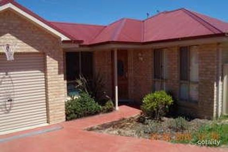 Property photo of 25A Holman Way Orange NSW 2800