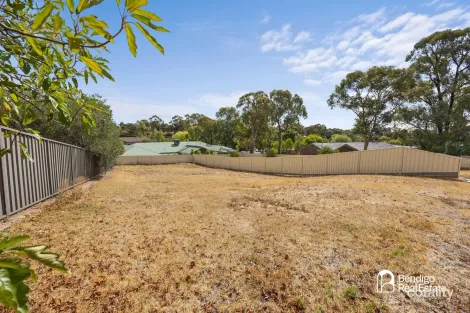 Property photo of 26B Button Street Strathdale VIC 3550