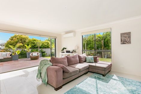 Property photo of 8 Paramount Close Belrose NSW 2085