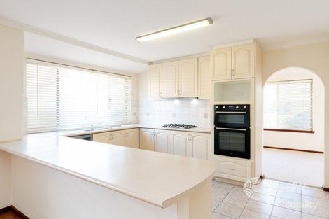 Property photo of 16 Murphy Way Warnbro WA 6169