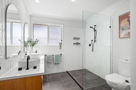 Property photo of 27/22 Yulia Street Coombabah QLD 4216