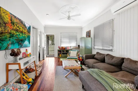 Property photo of 99 Woods Road Sharon QLD 4670