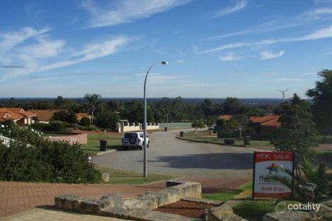 Property photo of 9 Claret Place Mount Richon WA 6112