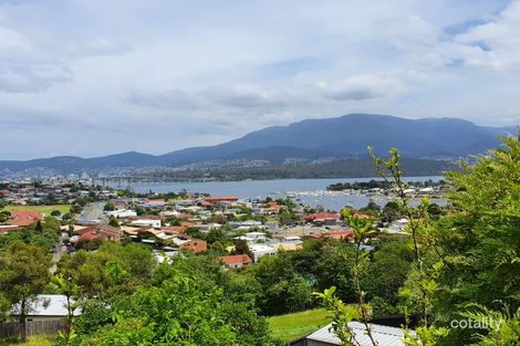 Property photo of 107 Karoola Road Lindisfarne TAS 7015