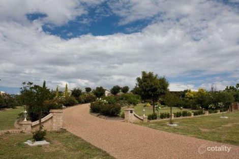 6 Little Warner St, Rosenthal Heights, QLD 4370