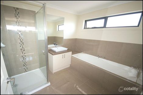 Property photo of 25 Melissa Street Strathmore VIC 3041