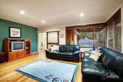Property photo of 6 Pertaka Close Montmorency VIC 3094