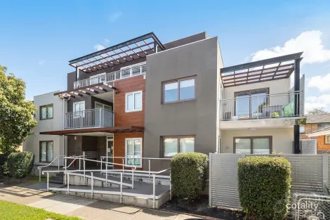 Property photo of 4/2C Walsh Street Ormond VIC 3204