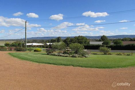 Property photo of 18 Kilgallin Close Scone NSW 2337