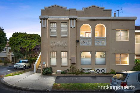 Property photo of 2/15-17 Hennessy Avenue Elwood VIC 3184