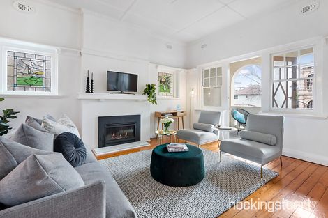 Property photo of 2/15-17 Hennessy Avenue Elwood VIC 3184