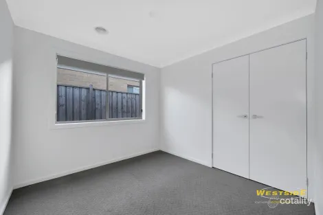 Property photo of 9 Portman Avenue Harkness VIC 3337