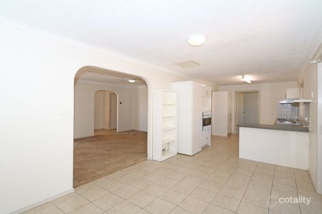 Property photo of 16 Clowes Place Ashmont NSW 2650