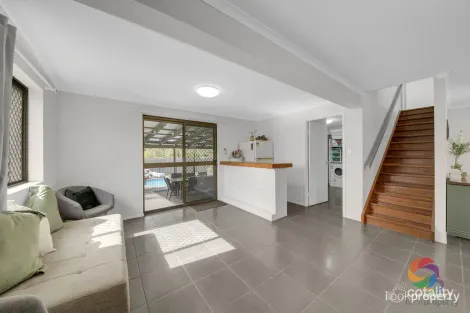 Property photo of 9 Keppel Avenue Clinton QLD 4680