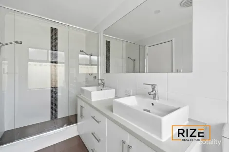 Property photo of 35 Crown Point Crescent Butler WA 6036