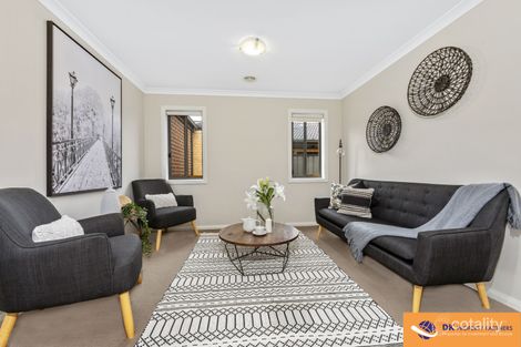 Property photo of 3 Elegante Road Point Cook VIC 3030