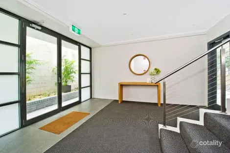 Property photo of 8/34-36 Diamond Bay Road Vaucluse NSW 2030