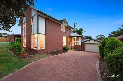 Property photo of 55 Mildura Crescent Endeavour Hills VIC 3802