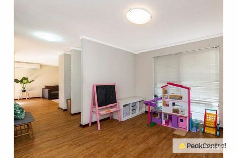 Property photo of 3 Hogarth Way Bateman WA 6150