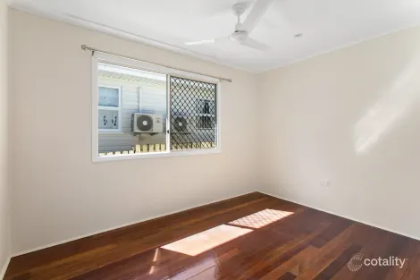Property photo of 42 Anzac Avenue Redcliffe QLD 4020