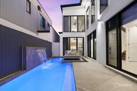 Property photo of 83 Quay Circuit Newport QLD 4020