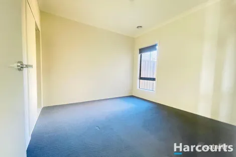 Property photo of 36 Pelagos Drive Clyde VIC 3978