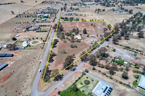 18 Learys Lane, Coolamon, NSW 2701