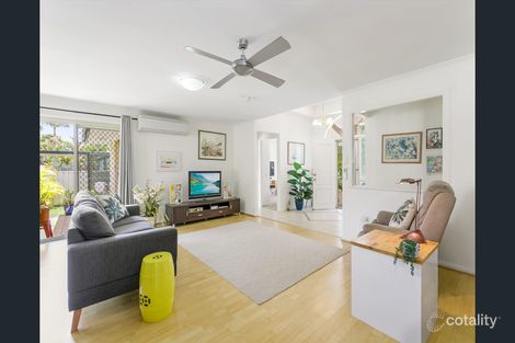 Property photo of 16 Tee Trees Boulevard Arundel QLD 4214