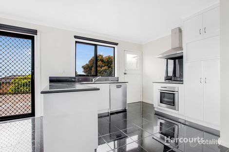 Property photo of 2 Oonah Crescent Somerset TAS 7322