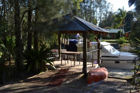 Property photo of 38 Macquarie Road Fennell Bay NSW 2283