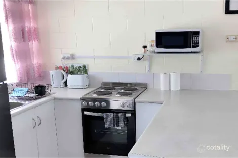 Property photo of 9/45-49 Minnie Street Parramatta Park QLD 4870