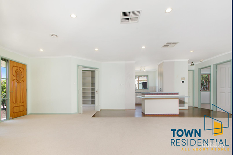 Property photo of 64 Taylor Street Ngunnawal ACT 2913