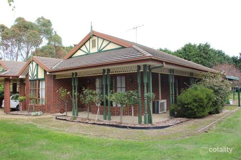 7 Susanne Ct, Romsey, VIC 3434