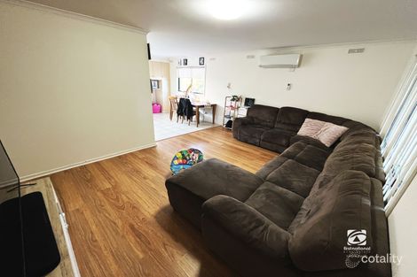 Property photo of 9 Archer Court Lakes Entrance VIC 3909