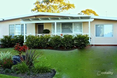 Property photo of 202 Geoffrey Road Chittaway Point NSW 2261