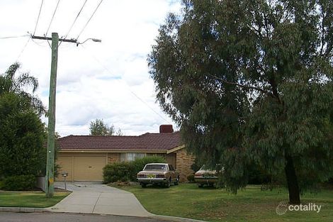 26 Snook Pl, Seville Grove, WA 6112