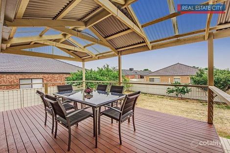 Property photo of 54 Mission Hills Way Craigieburn VIC 3064