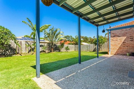 Property photo of 16 Crenton Court Heritage Park QLD 4118