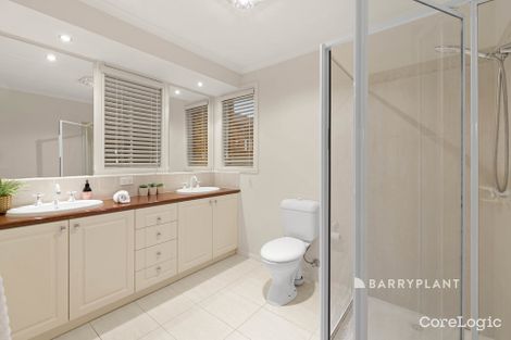 Property photo of 56 Browtop Road Narre Warren VIC 3805