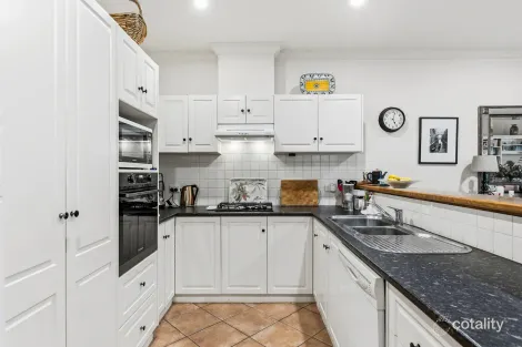 Property photo of 18 Olive Street Magill SA 5072