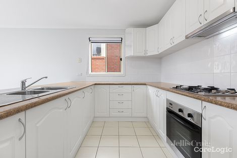 Property photo of 2/31 Rokewood Crescent Meadow Heights VIC 3048