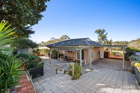 Property photo of 22 Chasselas Avenue Eschol Park NSW 2558