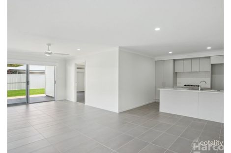 Property photo of 14 Fitzroy Place South West Rocks NSW 2431