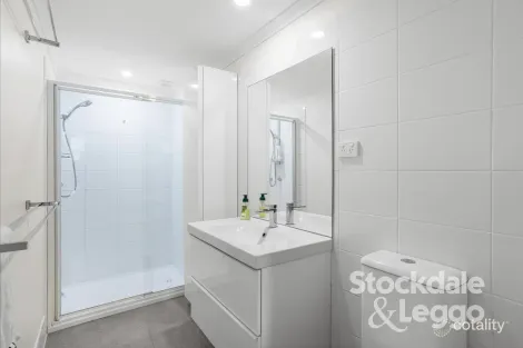 Property photo of 130 Spray Street Rosebud VIC 3939