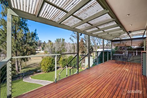 Property photo of 22 Chasselas Avenue Eschol Park NSW 2558
