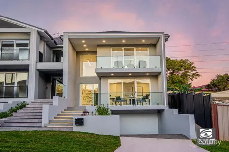 2a Hillview Ave, Bankstown, NSW 2200