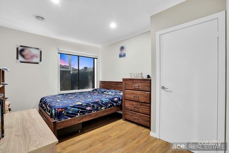 Property photo of 75 Rippleside Terrace Tarneit VIC 3029